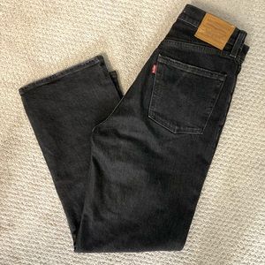 Levi’s Ribcage Ankle Straight